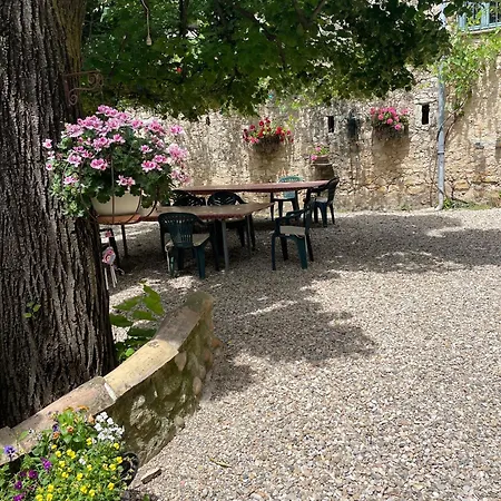 3 Avec Deux Appartement *